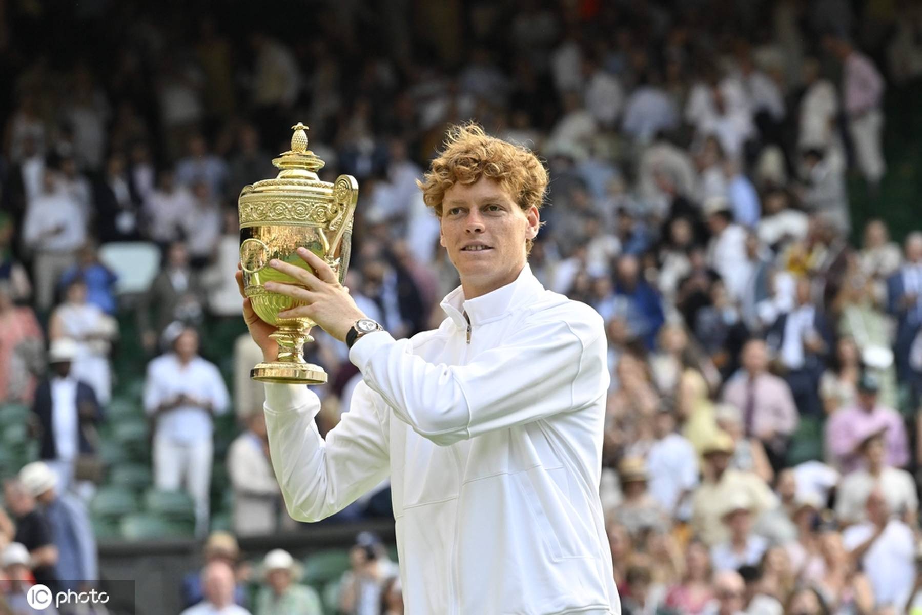 爱游戏在线-年终总决赛横扫澳网，辛纳状态火热