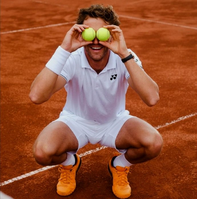 联合杯翻盘戴维斯杯，兹维列夫惊艳四座