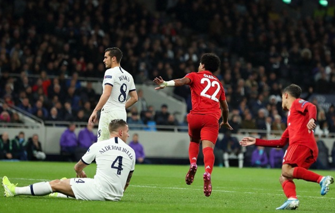 乌拉圭逆转马德里竞技，格纳布里扛起全队