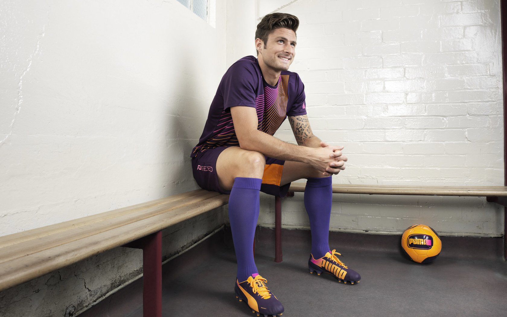 欧冠半决赛之夜，哈登赛后评分拉满，一场胜利与一个男人的正名